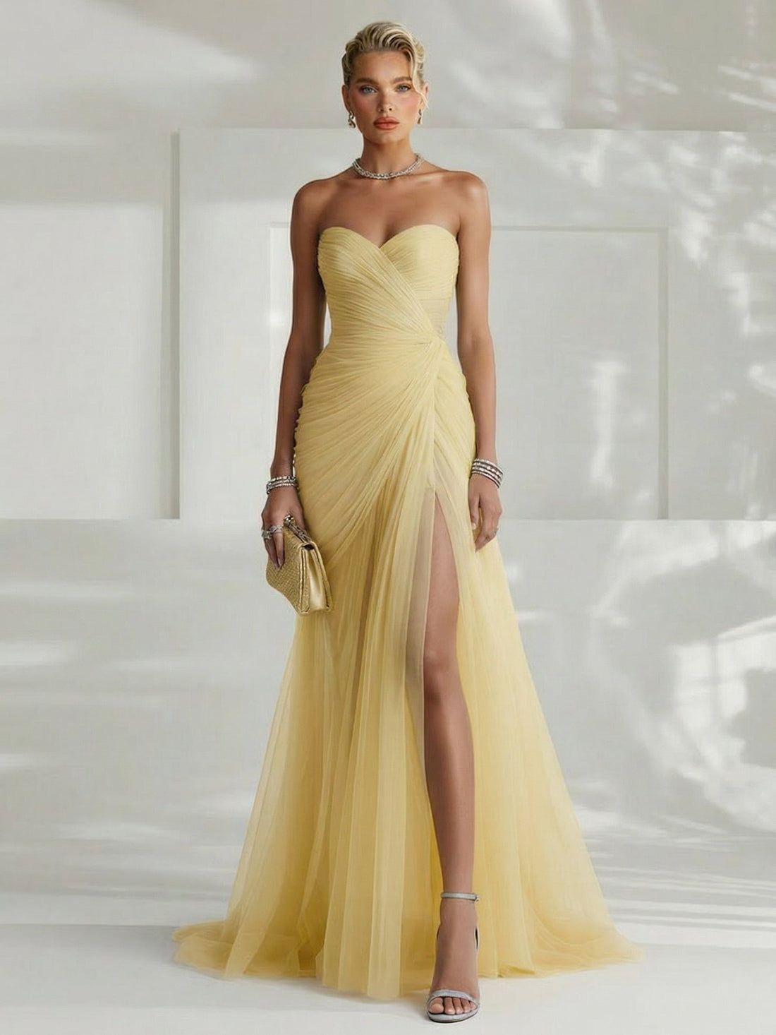 Elegant Strapless Pleated Tulle Maxi Dress