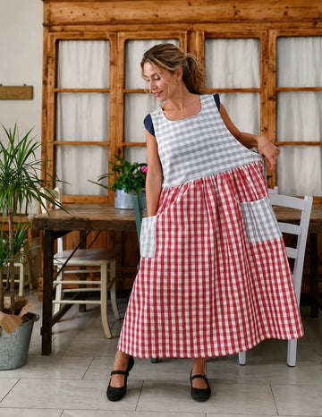 Women's Casual Plaid Apron with Ties